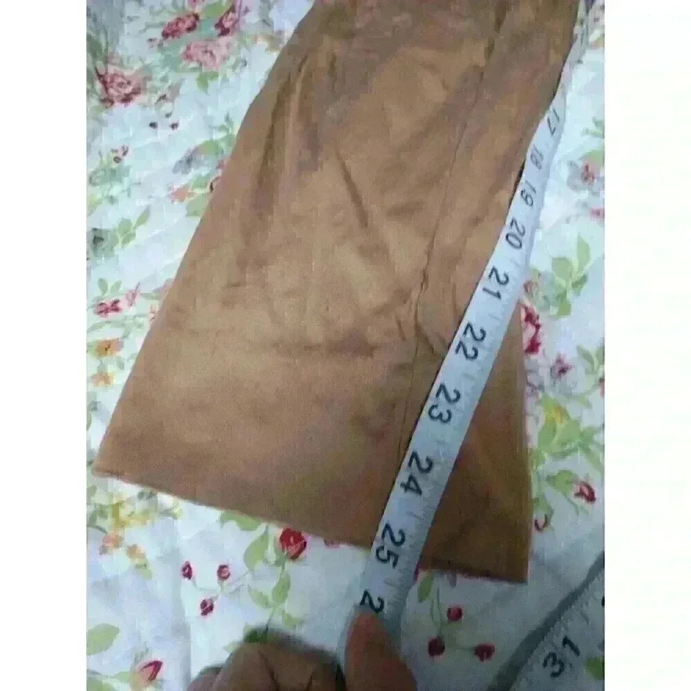 H&M Women's Brown/Tan Khaki Pants Size 10 Tapered